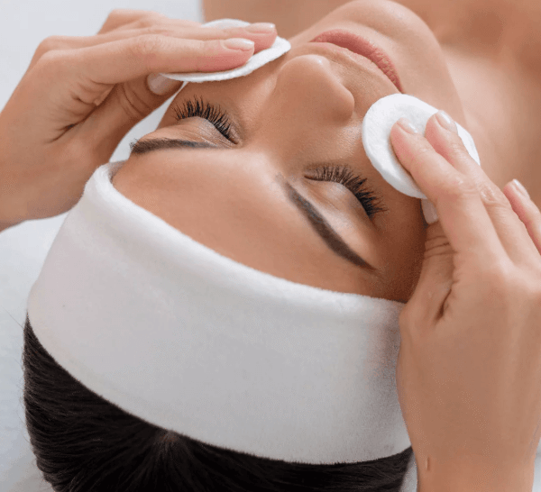 How Clinical-Grade Chemical Peels Are Rewriting Skin Rejuvenation
